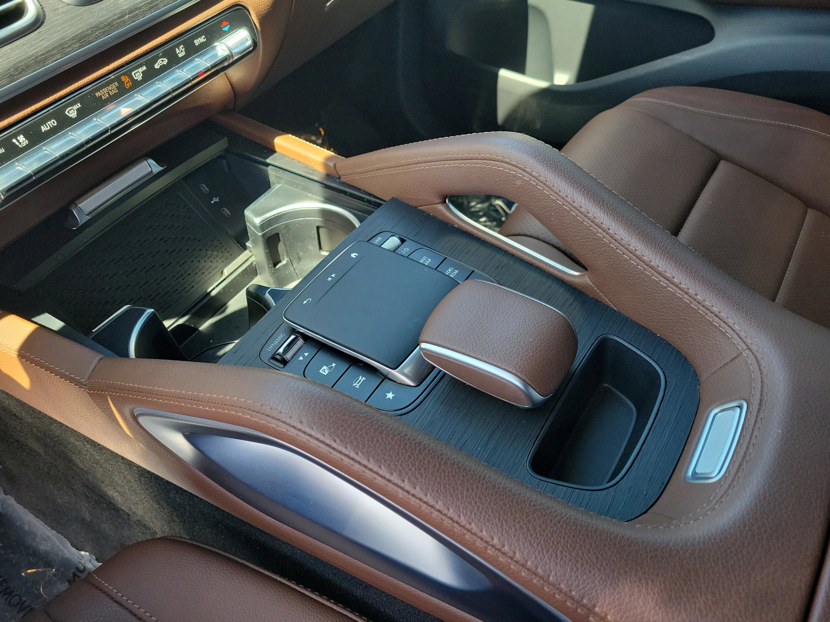 Used 2024 Mercedes-Benz GLE 350 4MATIC image 18