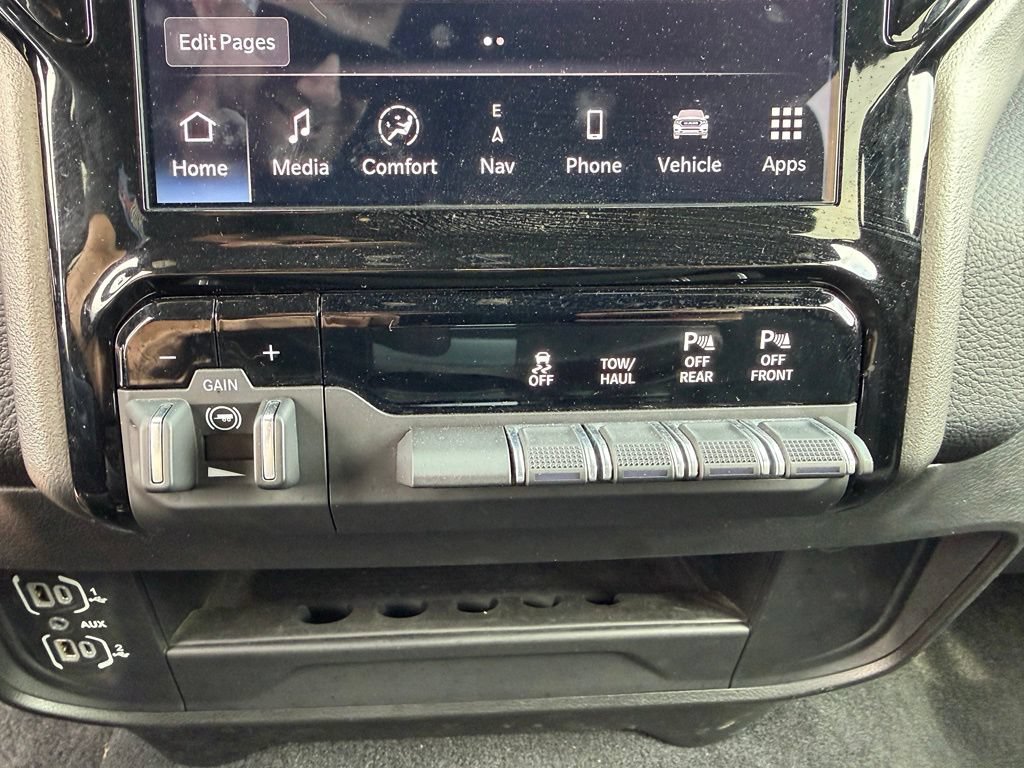 Used 2026 RAM 2500 Big Horn AWD/4WD image 8