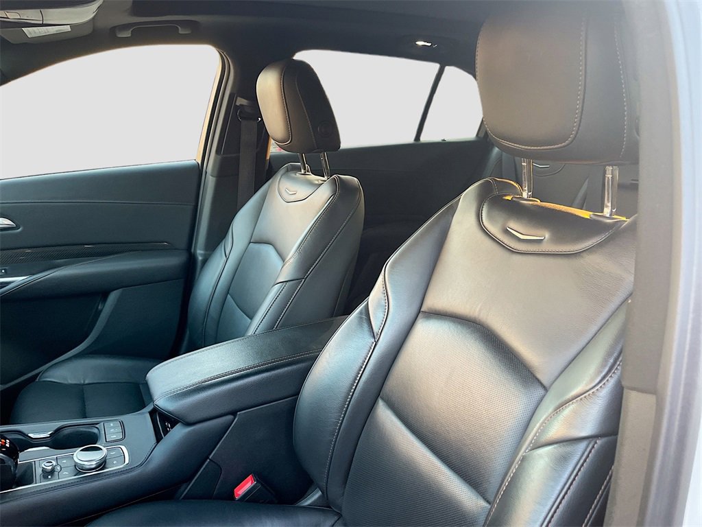 Used 2023 Cadillac XT4 Sport w/ Sun And Sound Package image 21