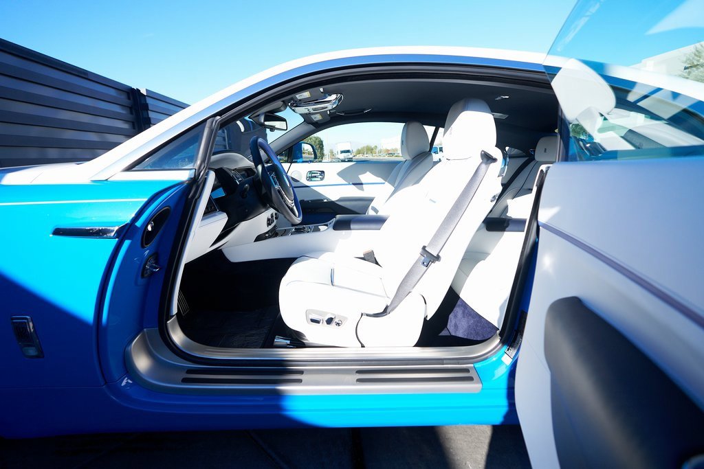 Used 2020 Rolls-Royce Wraith image 27