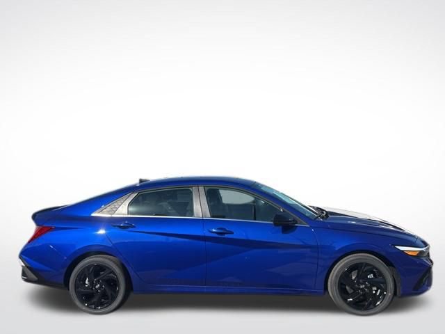 New 2026 Hyundai Elantra SEL Sport Premium image 4