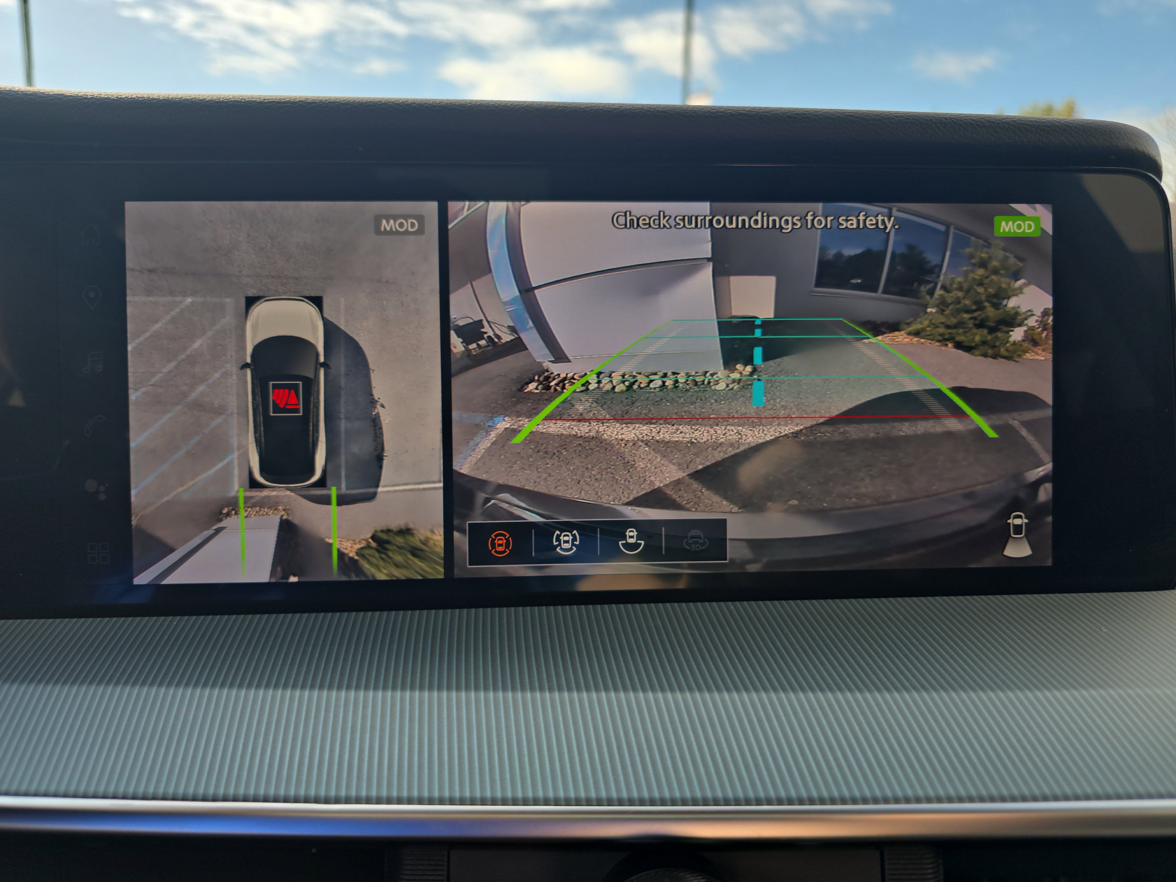 Used 2025 Nissan Murano Platinum w/ Cargo Package AWD/4WD image 29