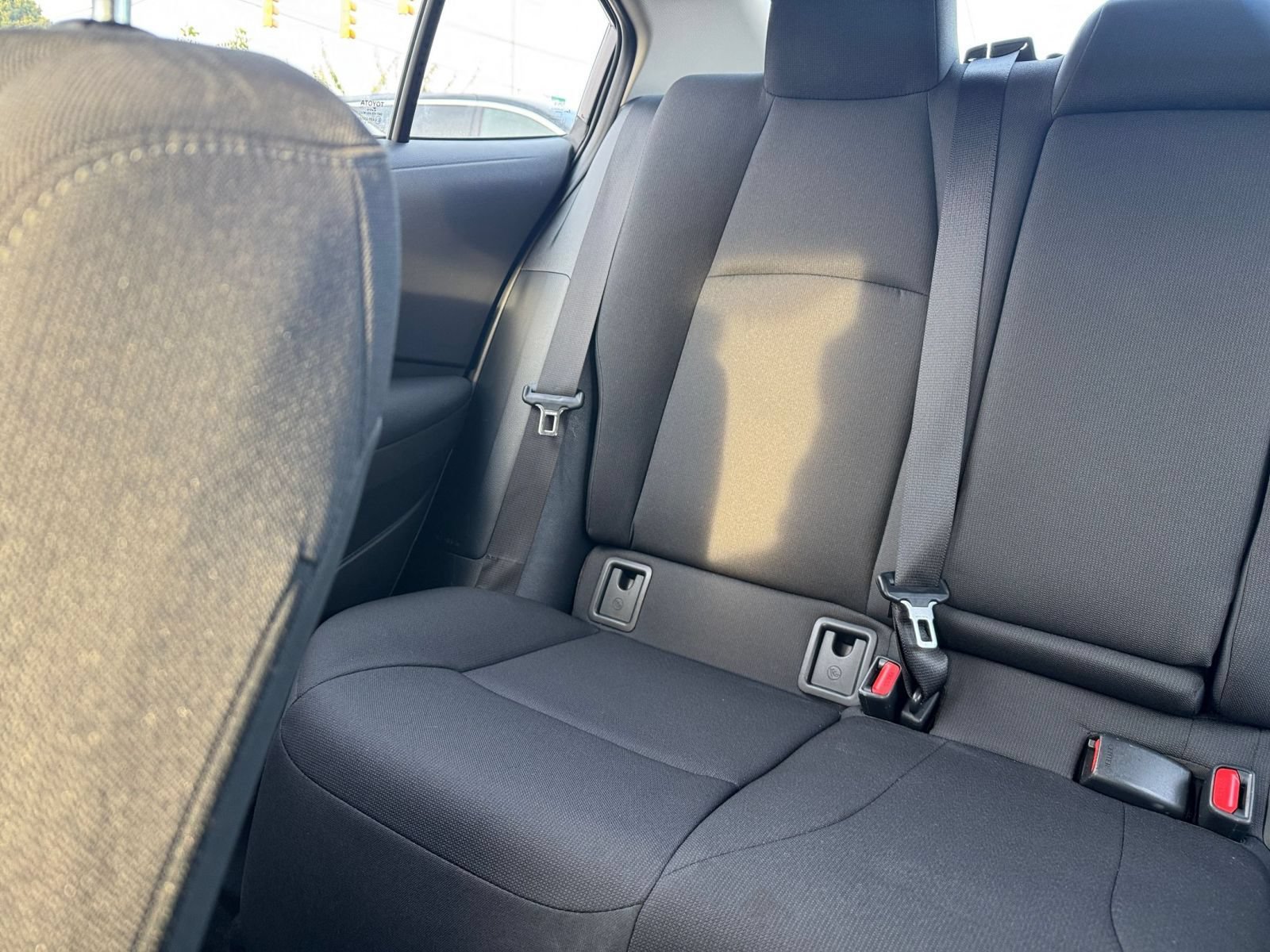 Used 2025 Toyota Corolla LE FWD image 36