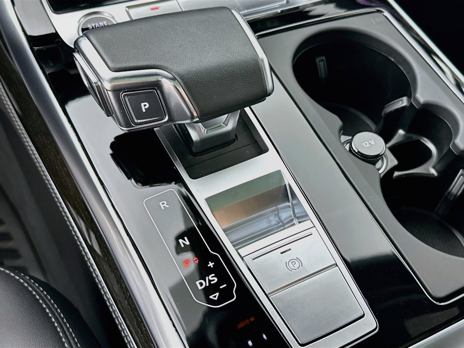 Used 2025 Audi Q7 3.0T Premium Plus w/ Premium Plus Package AWD/4WD image 27