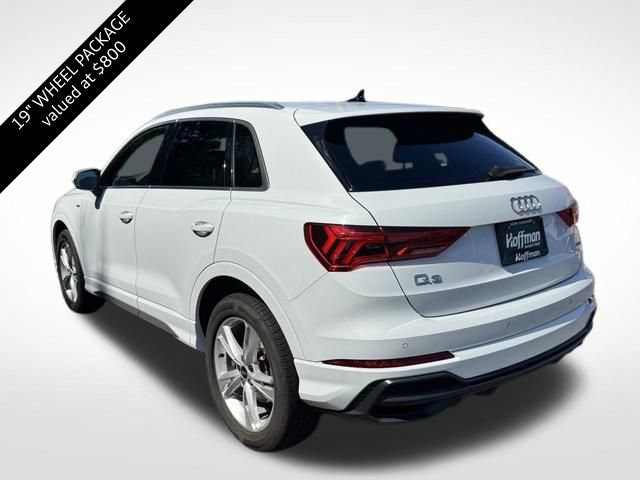 Certified 2022 Audi Q3 2.0T Premium Plus w/ Premium Plus Package AWD/4WD image 8