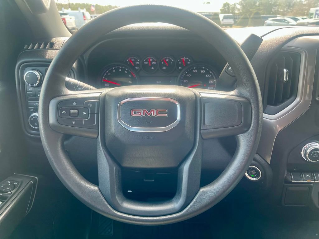 Certified 2024 GMC Sierra 1500 Pro w/ Graphite Edition AWD/4WD image 17