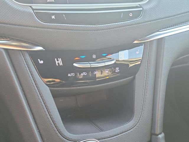 Certified 2022 Cadillac XT5 Sportv image 17