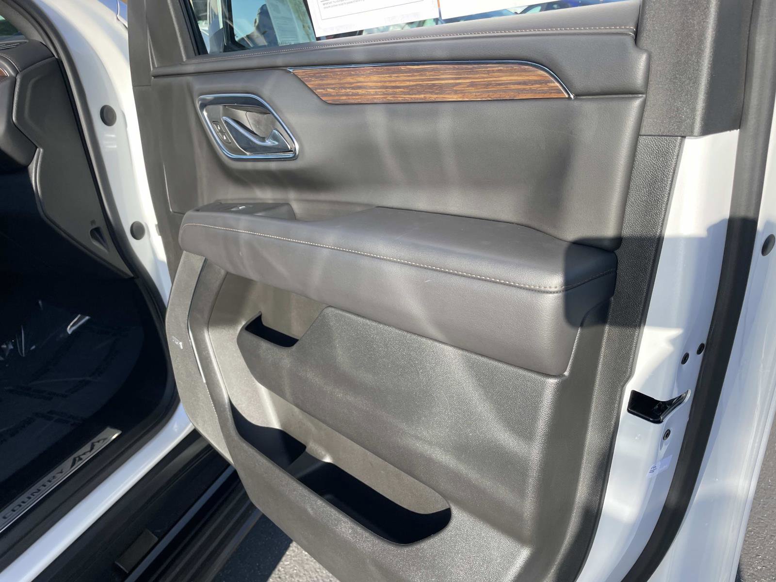 Used 2023 Chevrolet Tahoe High Country image 26