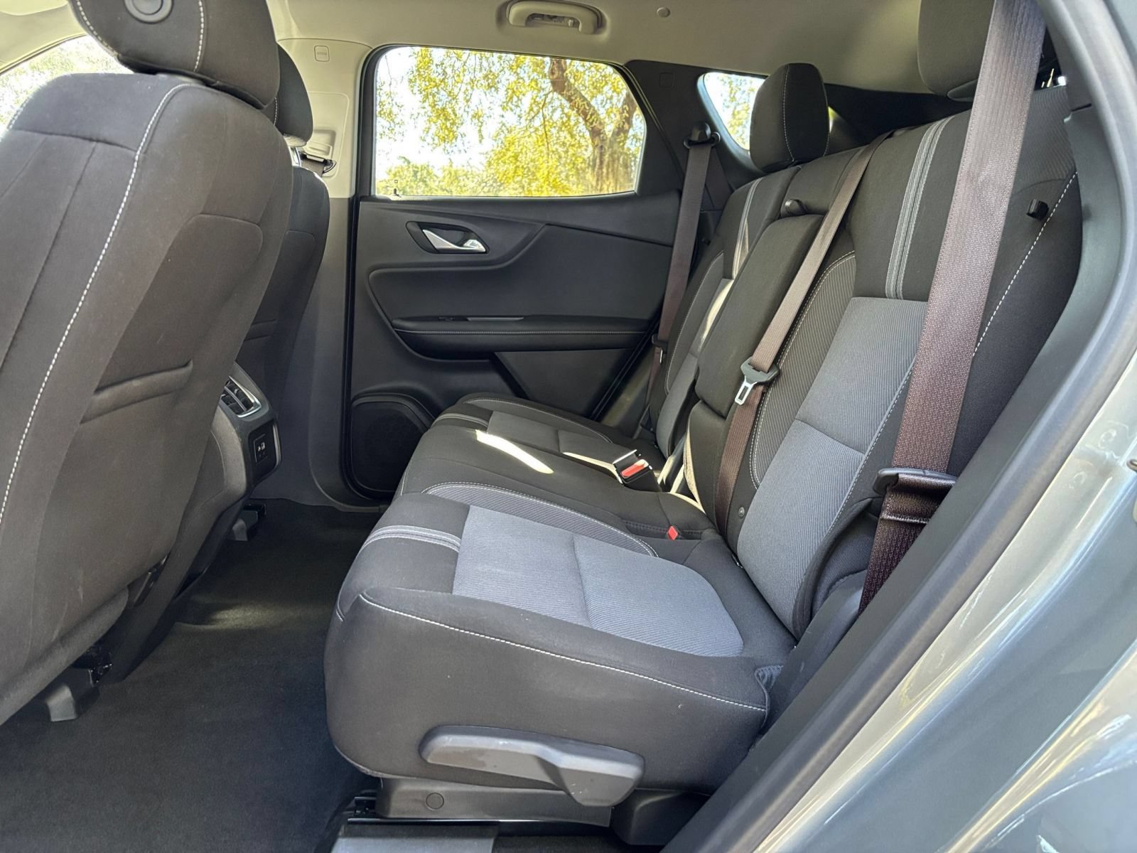 Used 2026 Chevrolet Blazer LT FWD image 25