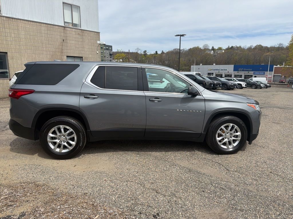 Used 2019 Chevrolet Traverse LS AWD/4WD image 7