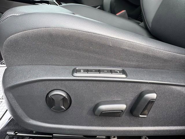 Used 2022 Volkswagen ID.4 Pro S image 19