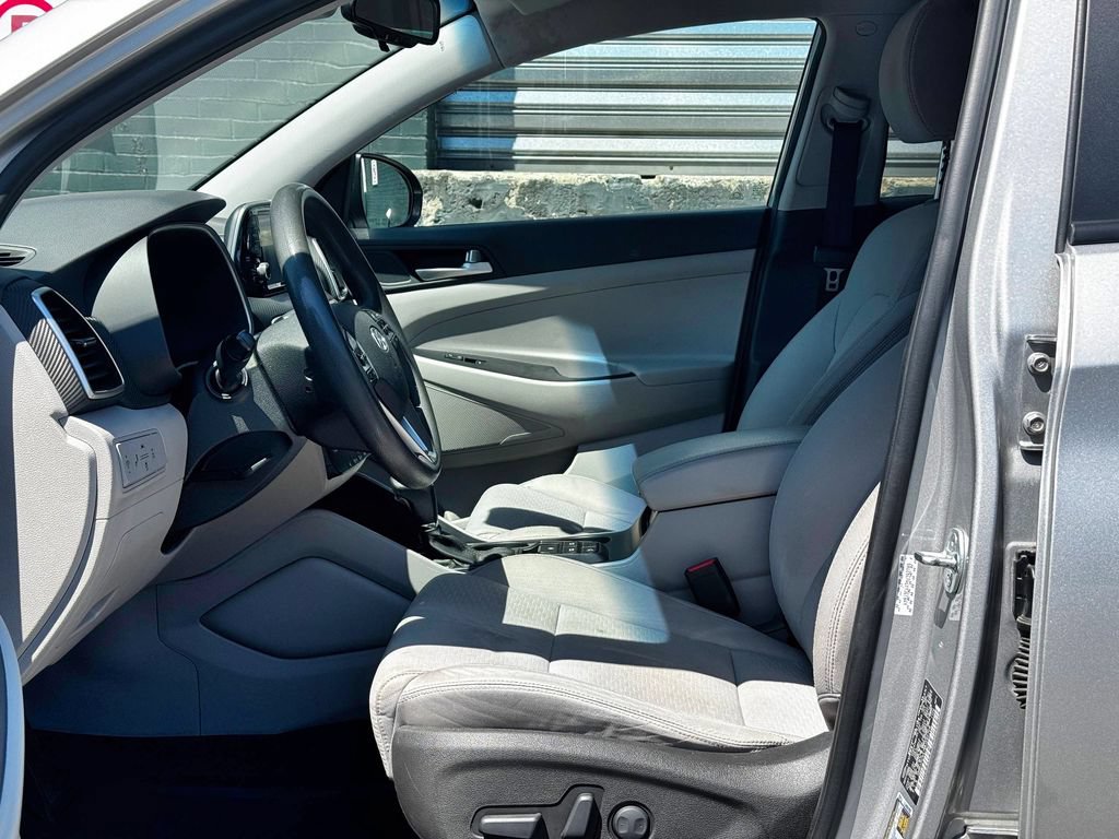 Used 2021 Hyundai Tucson Value AWD/4WD image 48