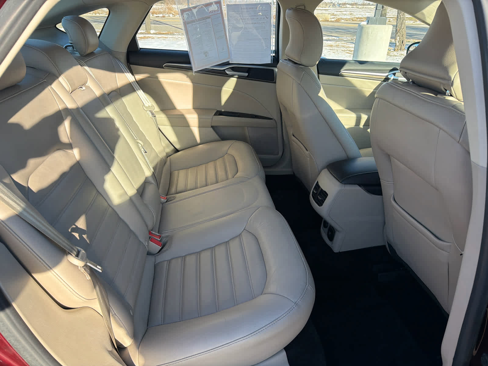 Used 2017 Ford Fusion Energi SE image 13