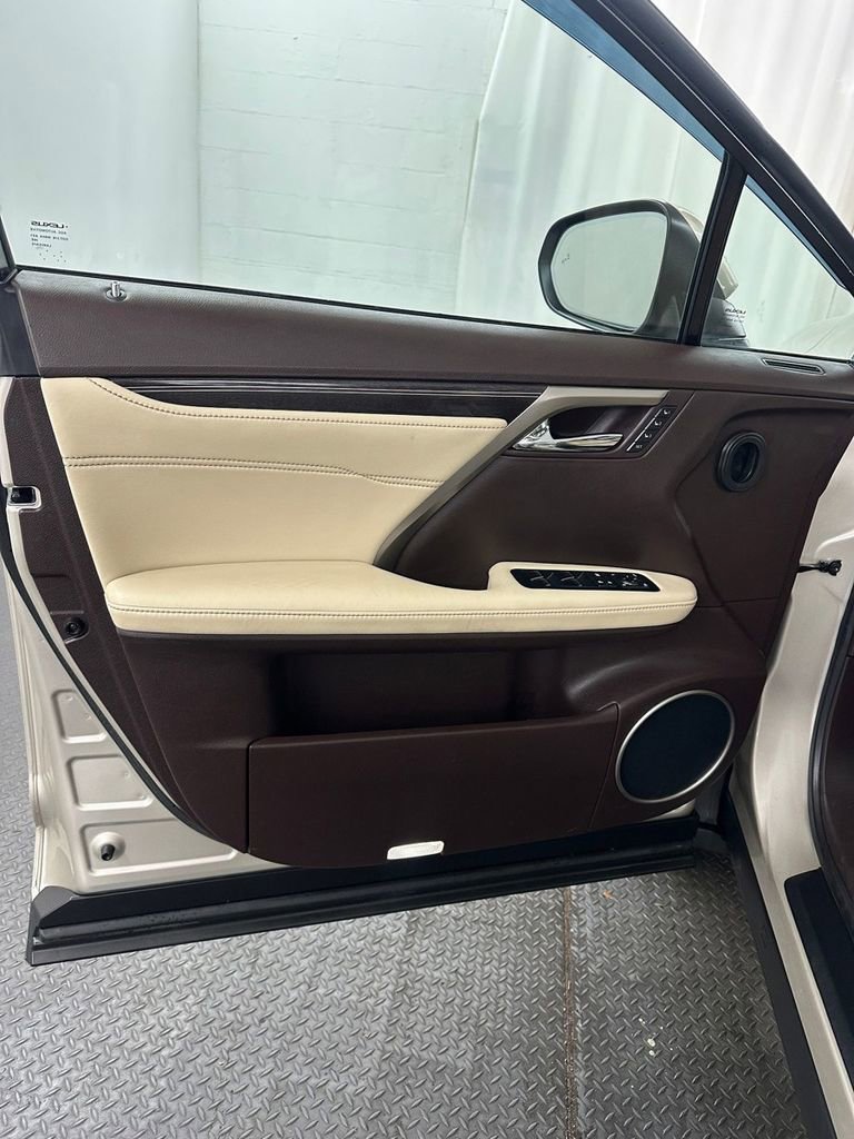 Used 2016 Lexus RX 350 AWD w/ Luxury Package image 8