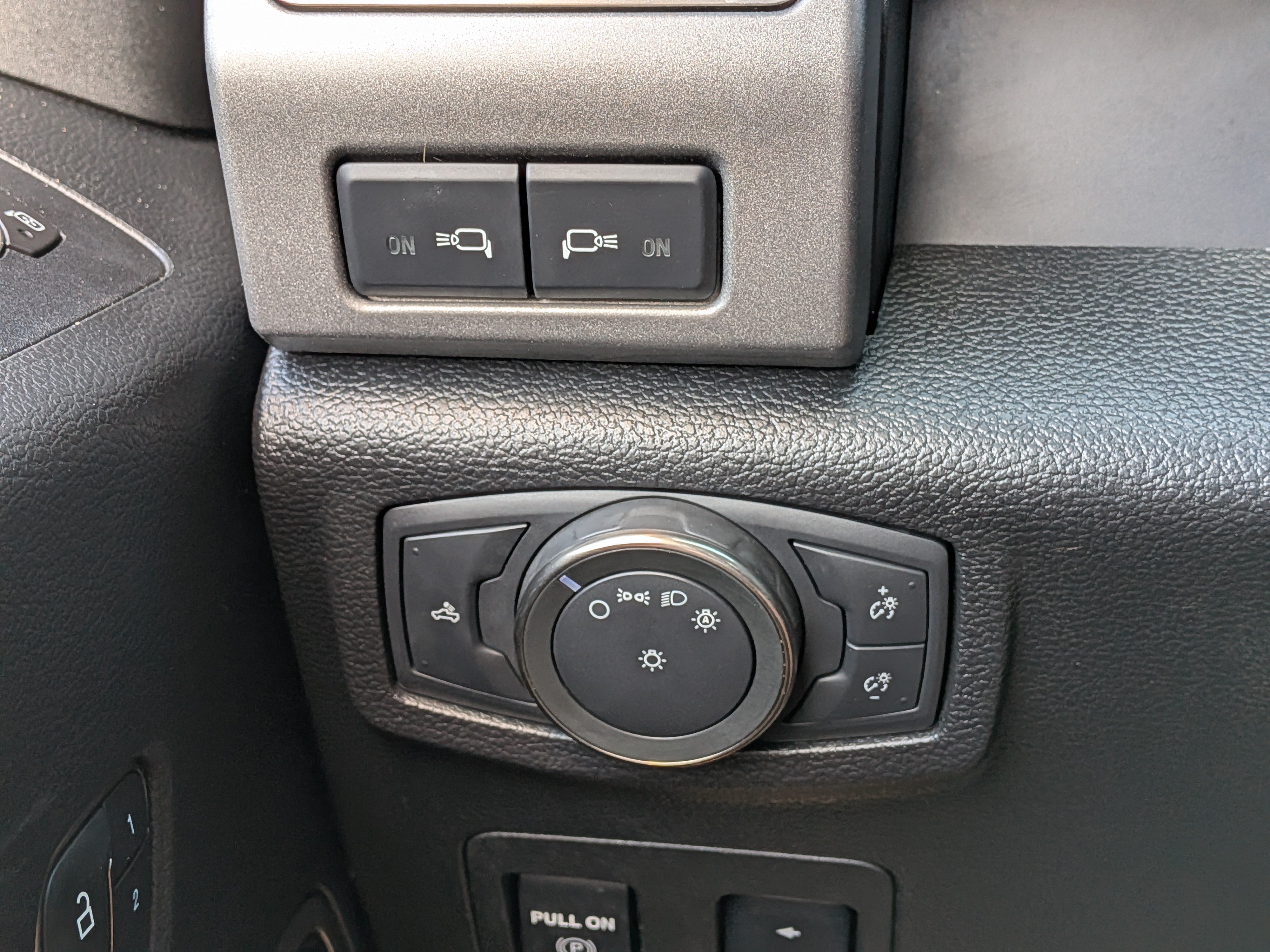 Used 2019 Ford F150 Raptor w/ Equipment Group 802A Luxury AWD/4WD image 25