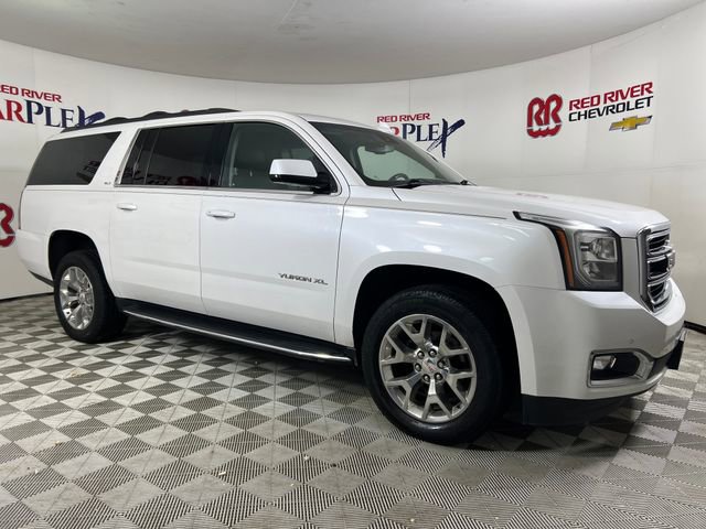 Used 2020 GMC Yukon XL SLT w/ Open Road Package RWD image 1