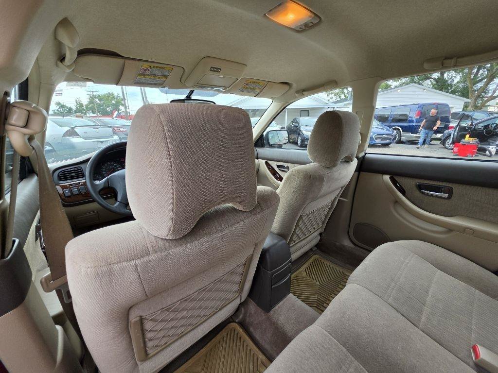 Used 2002 Subaru Outback Wagon AWD/4WD image 18