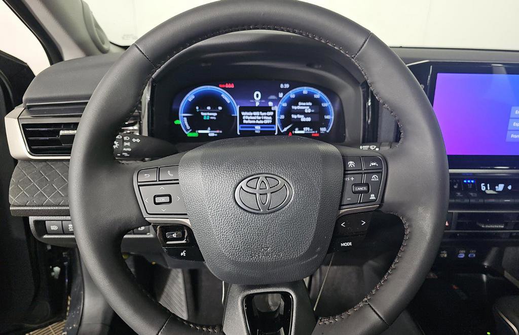 Used 2026 Toyota Camry XLE w/ Premium Package AWD/4WD image 10