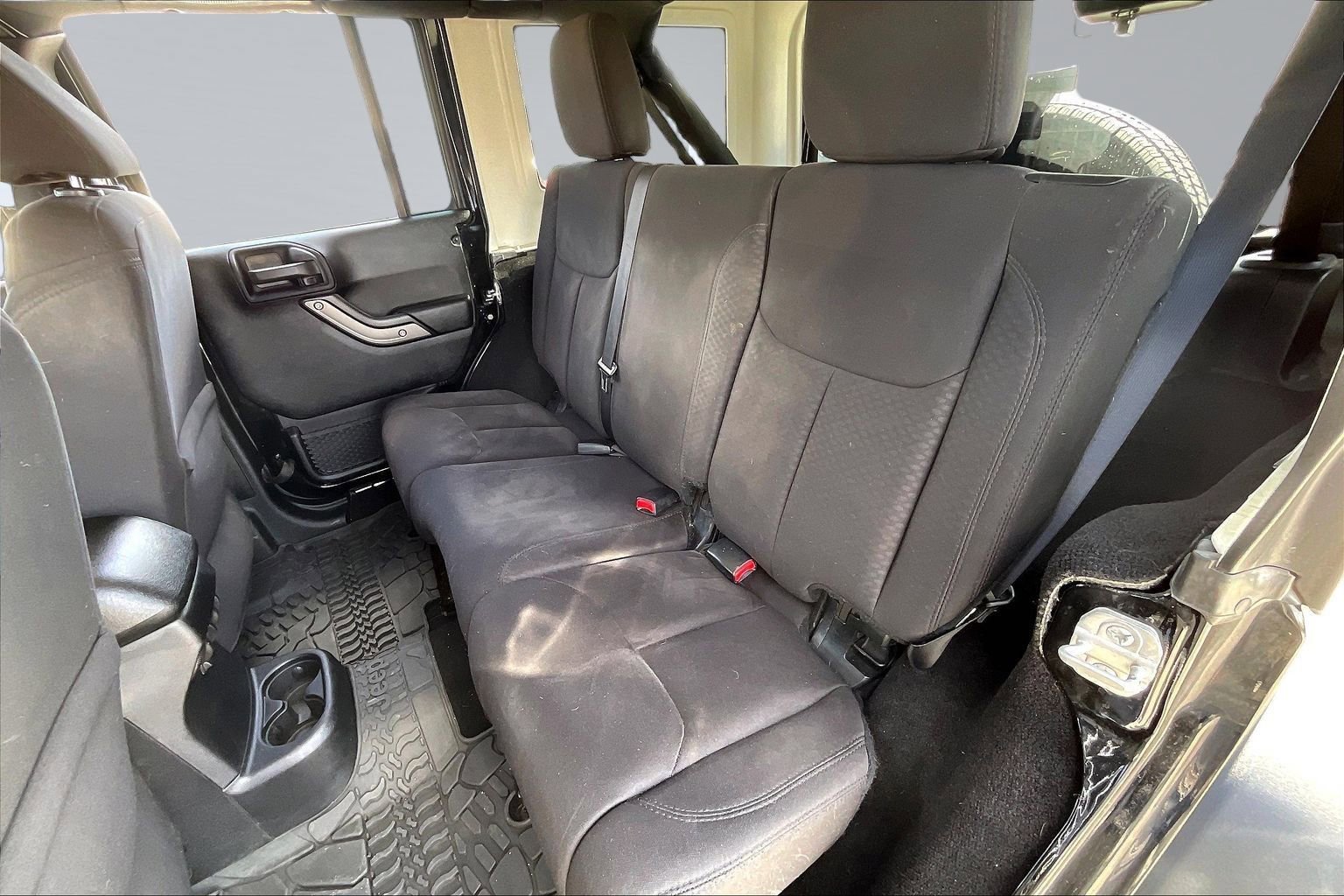 Used 2014 Jeep Wrangler Unlimited Sport w/ Quick Order Package 24S image 27