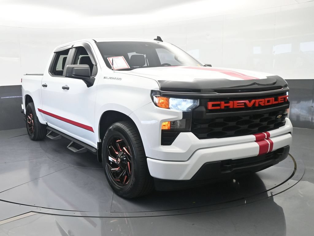 Used 2023 Chevrolet Silverado 1500 Custom RWD image 9
