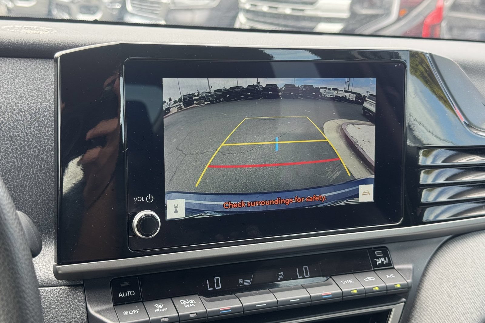 Used 2025 Toyota Camry LE FWD image 16