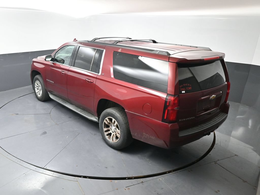 Used 2016 Chevrolet Suburban LT w/ Luxury Package AWD/4WD image 15