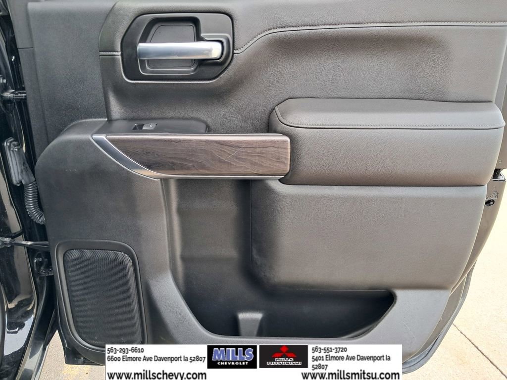 Used 2022 Chevrolet Silverado 1500 LTZ w/ Z71 Off-Road Package image 14