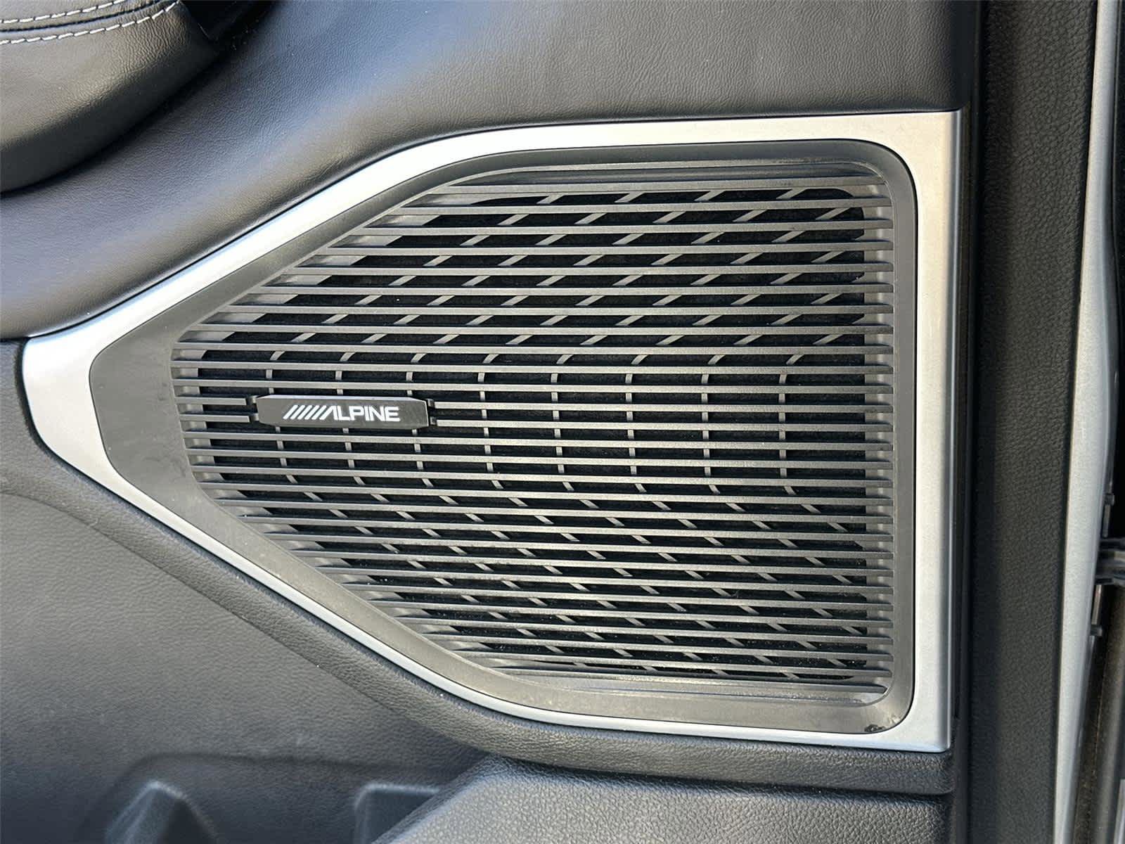 Used 2022 Jeep Wagoneer Series III image 30