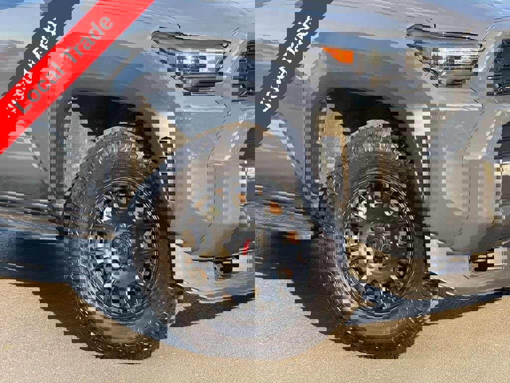 Certified 2025 Toyota 4Runner TRD Off-Road image 5