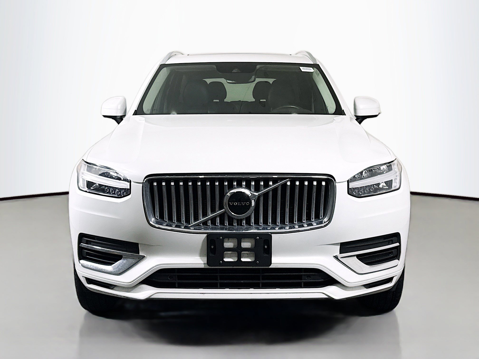 Used 2022 Volvo XC90 T8 Inscription Expression image 2