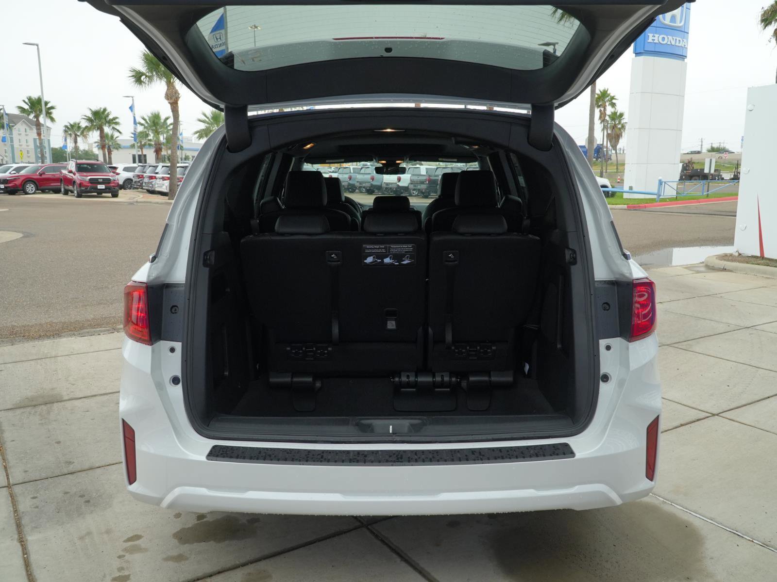 New 2026 Honda Odyssey Sport-L image 7