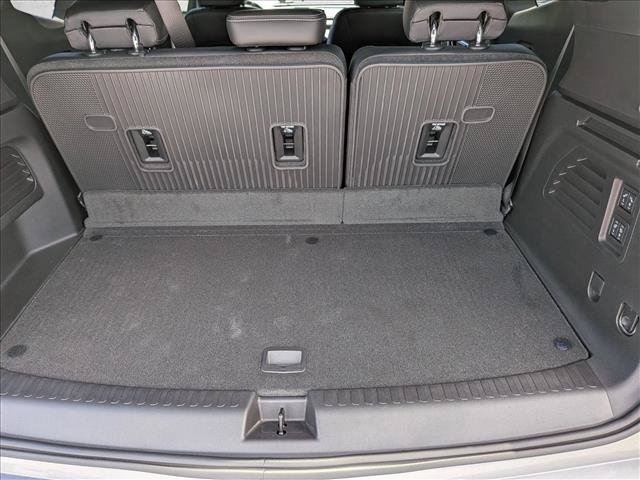Used 2026 Buick Enclave Avenir w/ Super Cruise Package FWD image 6