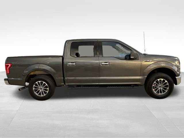Used 2015 Ford F150 XLT w/ Equipment Group 302A Luxury image 9