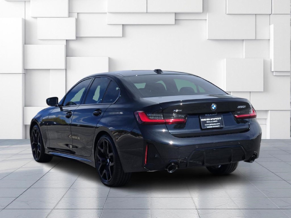 Certified 2026 BMW 330i xDrive Sedan w/ M Sport Package AWD/4WD image 6