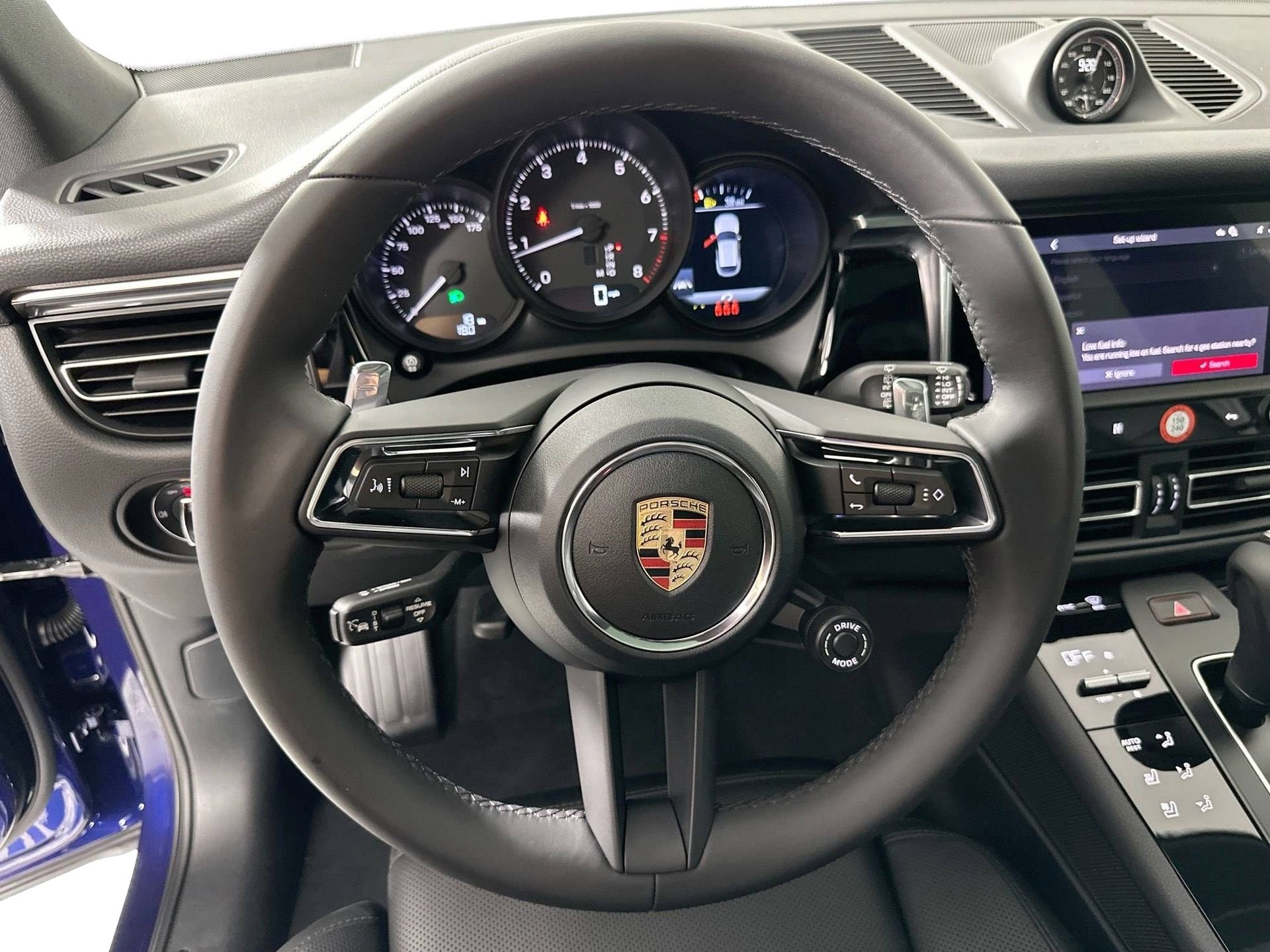 Certified 2026 Porsche Macan image 20