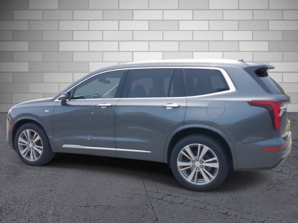 Certified 2022 Cadillac XT6 Premium Luxury AWD/4WD image 2