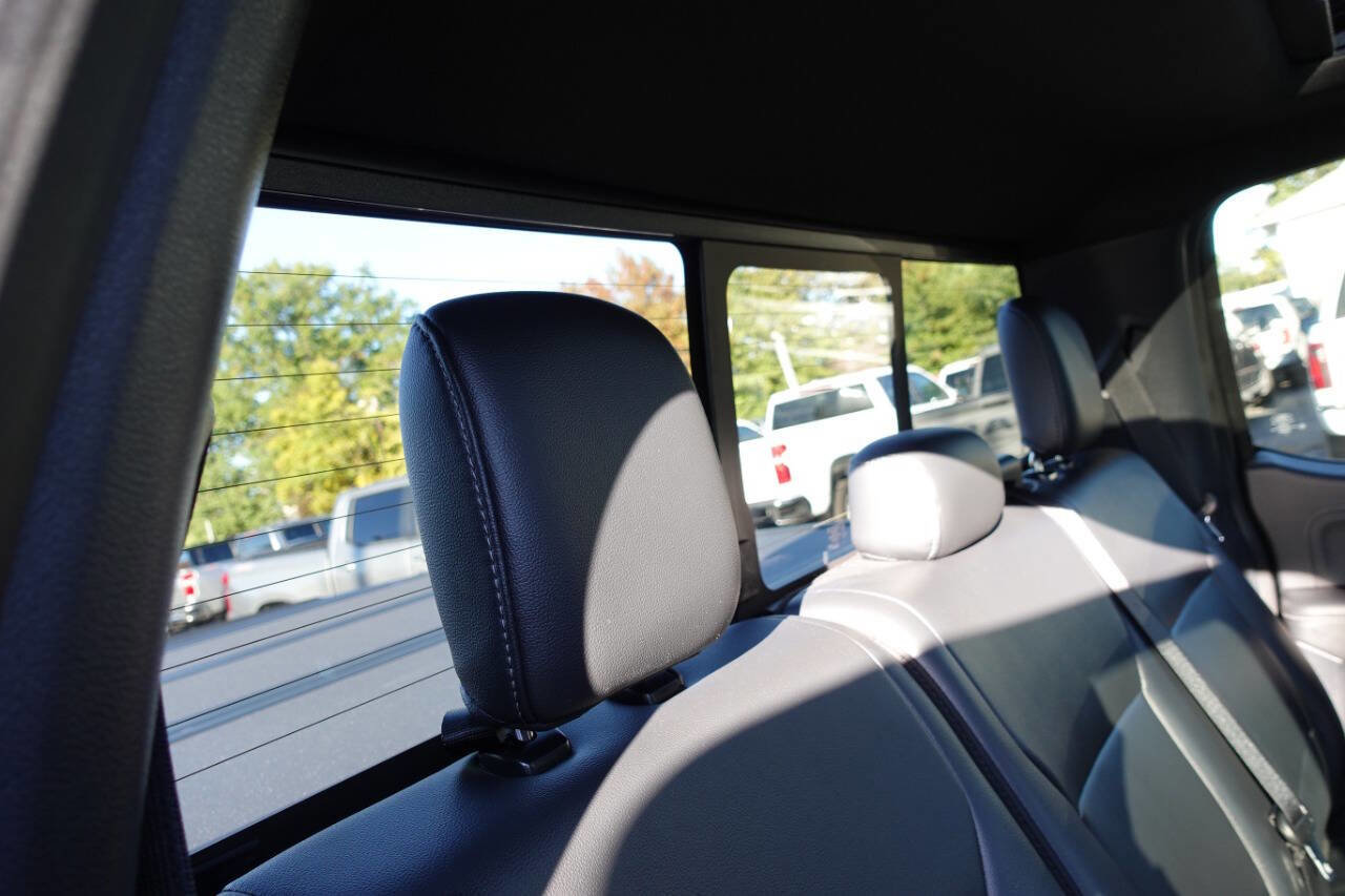 Used 2024 Ford F150 XLT w/ Equipment Group 303A High image 34