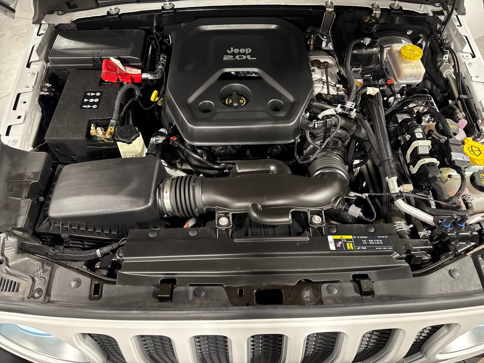 Used 2019 Jeep Wrangler Unlimited Sahara AWD/4WD image 23