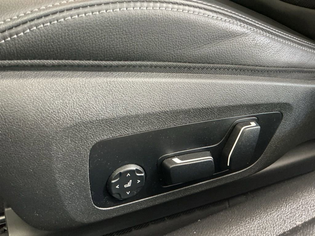 Certified 2025 BMW M440i Coupe w/ Premium Package image 22