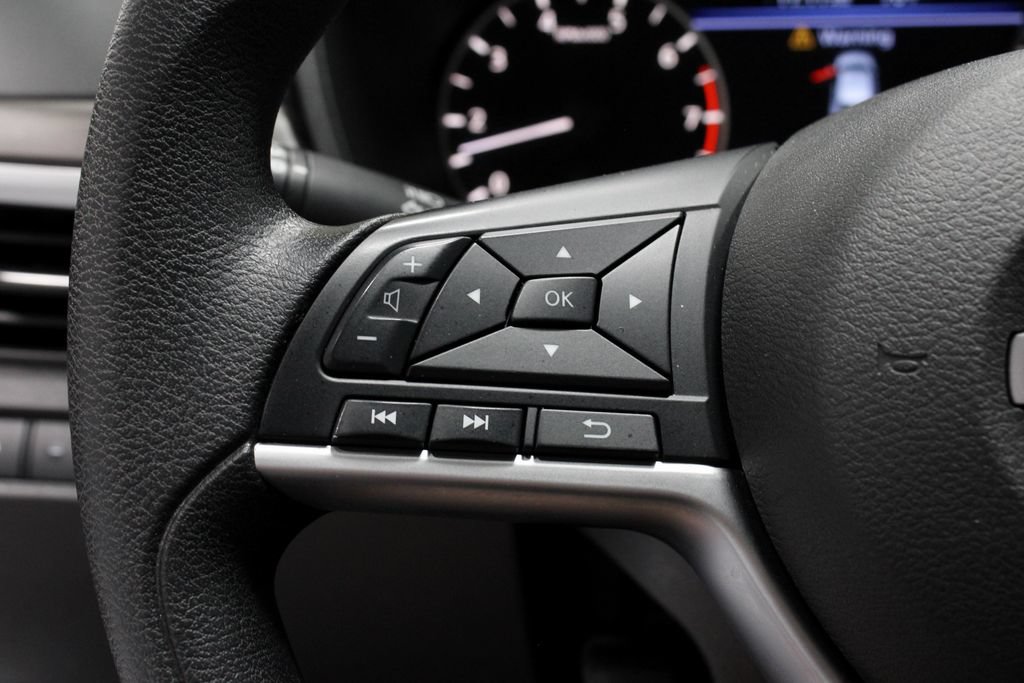 Certified 2024 Nissan Altima 2.5 SV FWD image 27