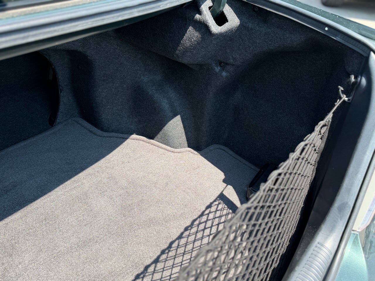 Used 2006 Toyota Camry XLE w/ VSC & Side Airbag Pkg FWD image 41