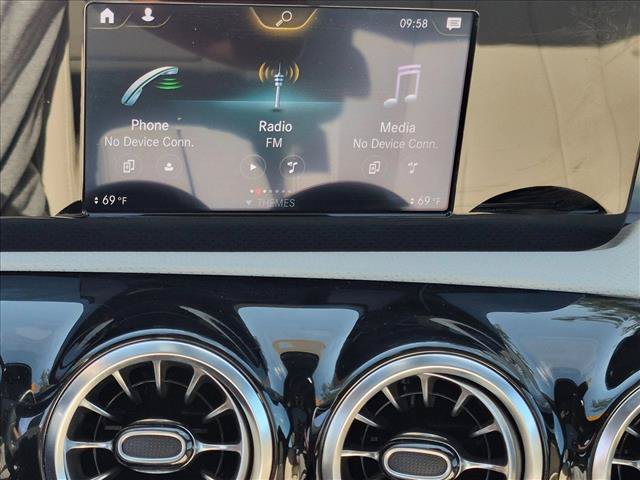 Used 2023 Mercedes-Benz CLA 250 image 12