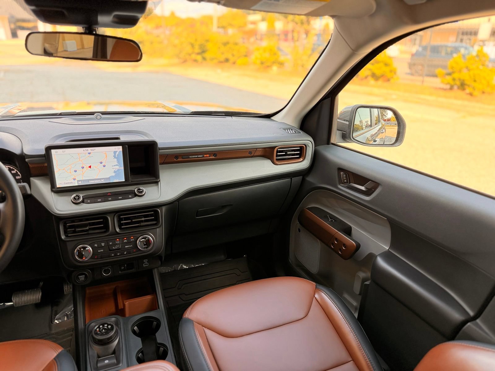 Used 2023 Ford Maverick Lariat w/ Lariat Luxury Package AWD/4WD image 33