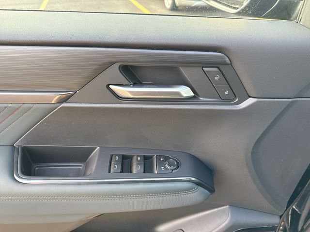 New 2026 GMC Acadia AT4 w/ Super Cruise Package AWD/4WD image 13