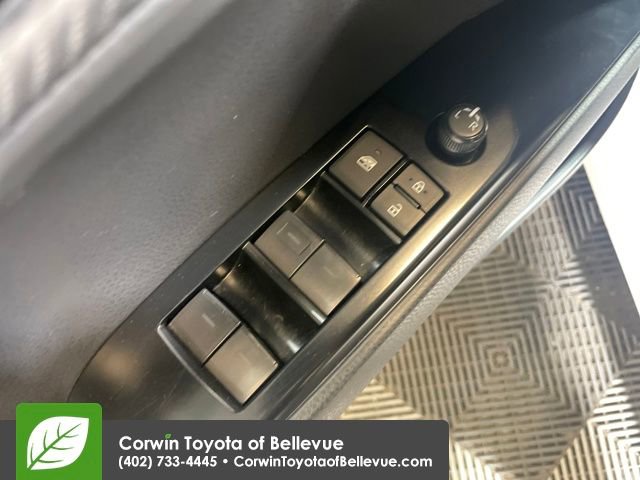 Certified 2025 Toyota Camry SE image 11