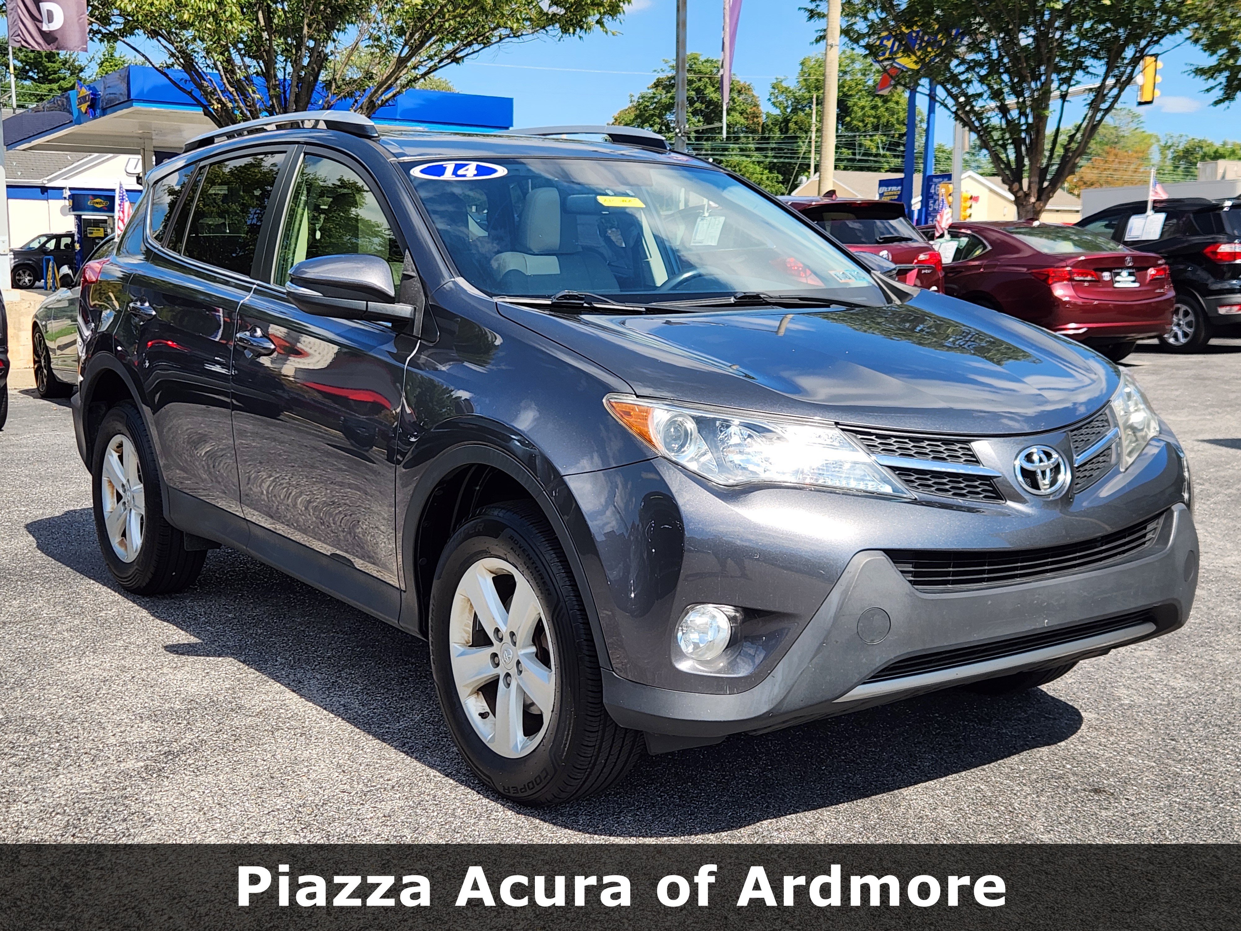 Used 2014 Toyota RAV4 XLE AWD/4WD image 1