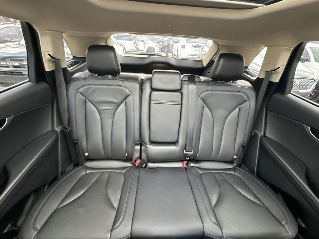 Used 2023 Lincoln Nautilus Reserve w/ Equipment Group 201A image 23