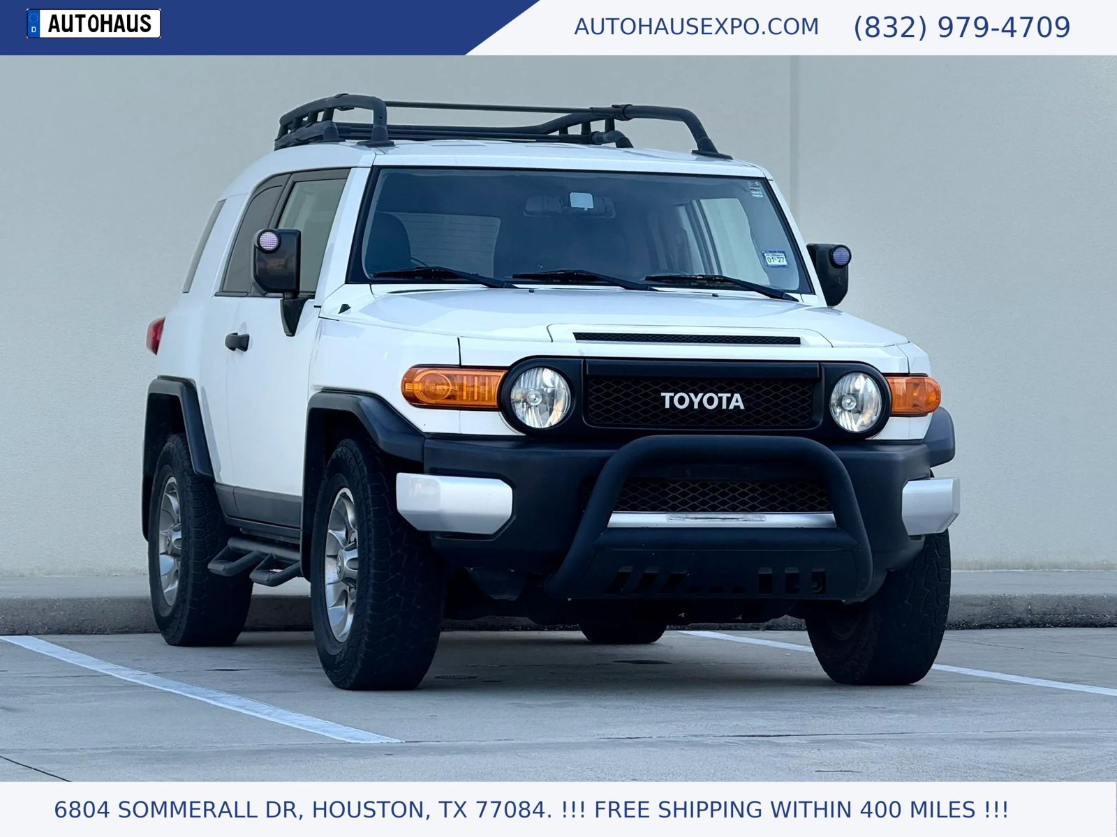 Used 2011 Toyota FJ Cruiser 2WD w/ Convenience Pkg image 1