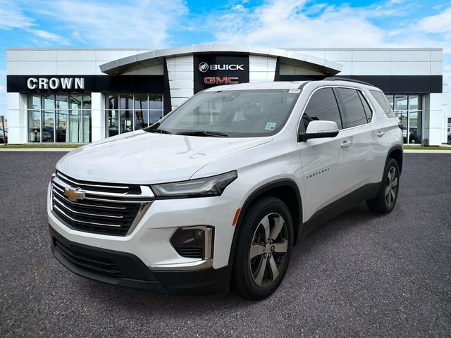 Used 2023 Chevrolet Traverse LT w/ LT Premium Package