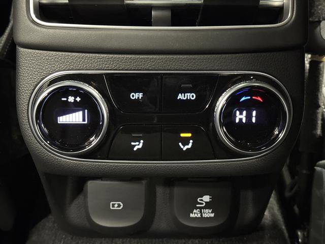 Used 2025 Genesis GV70 2.5T w/ Sport Prestige Package image 33